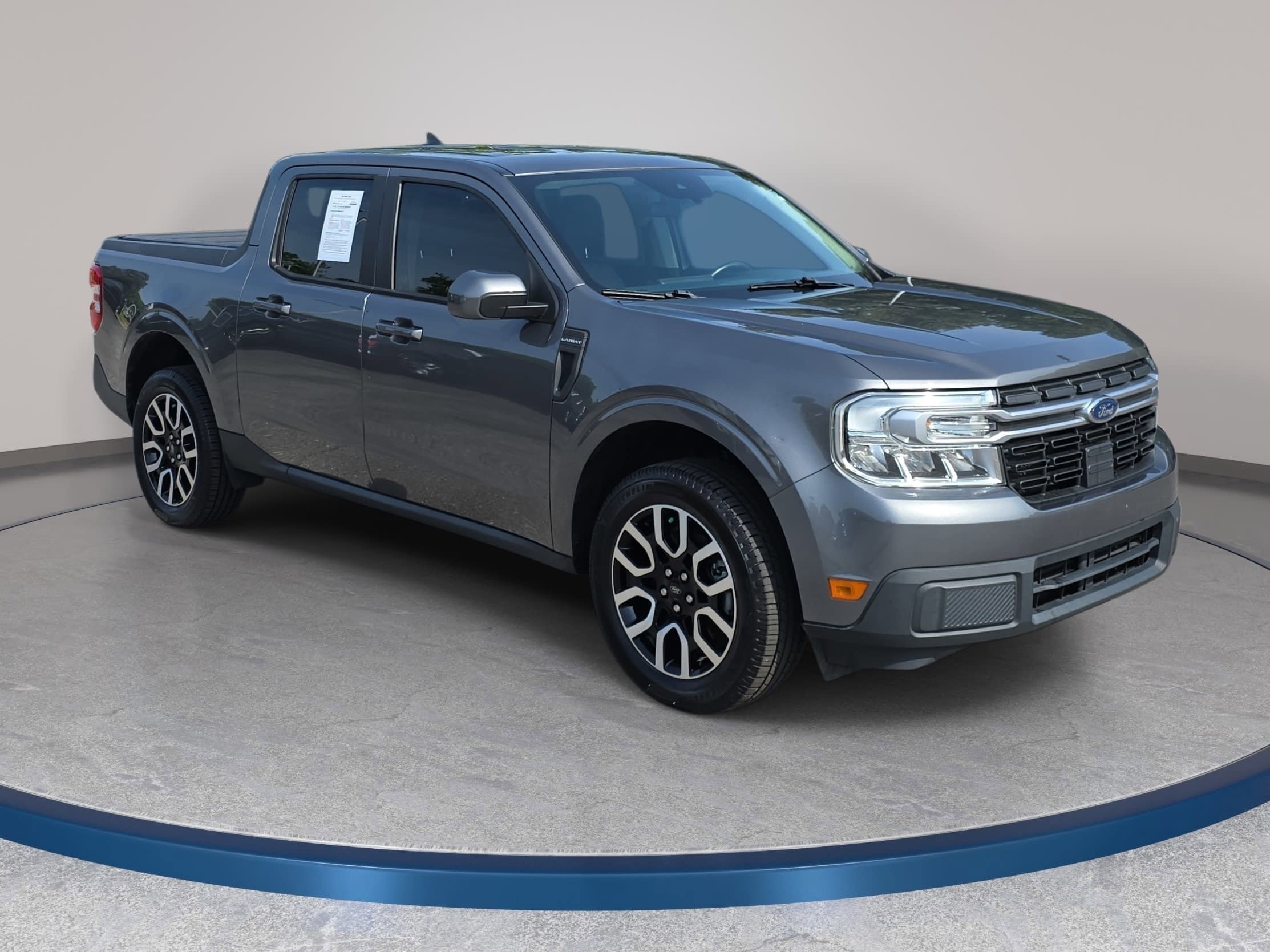 Used 2022 Ford Maverick Lariat w/ Lariat Luxury Package FWD image 3