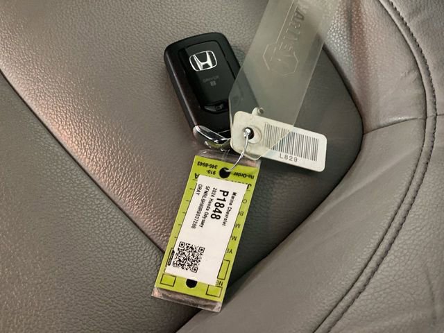 Used 2024 Honda Odyssey Touring image 41