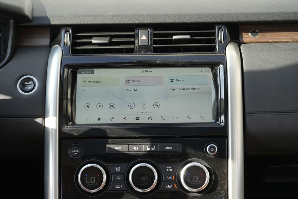 Used 2019 Land Rover Discovery HSE AWD/4WD image 43