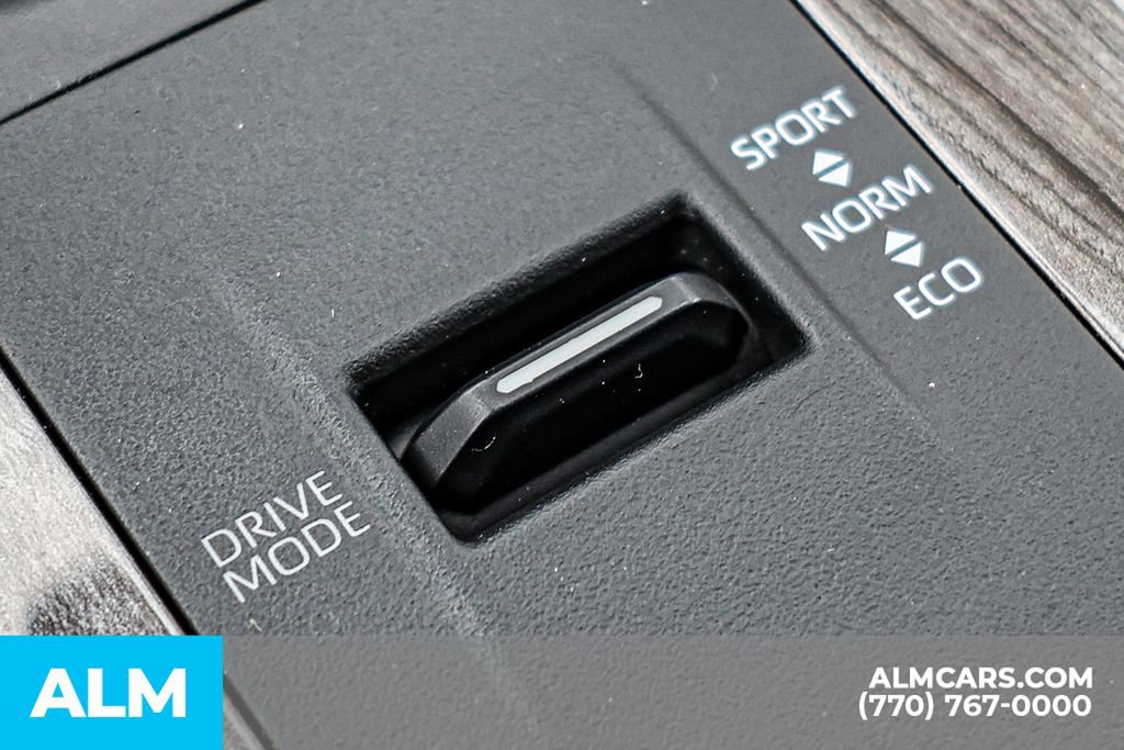 Used 2021 Toyota Highlander Platinum image 48