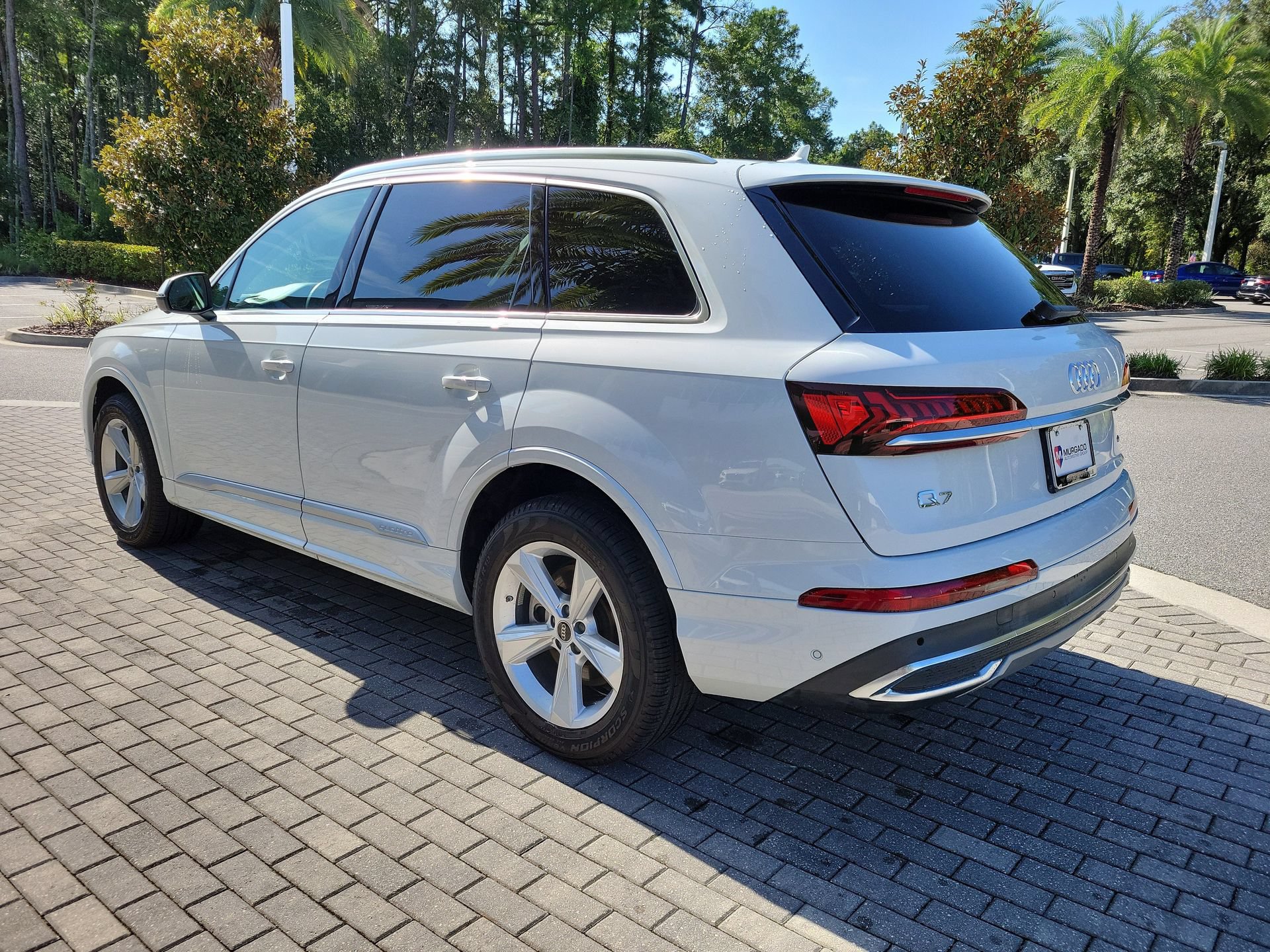 Used 2023 Audi Q7 2.0T Premium Plus w/ Premium Plus Package AWD/4WD image 2