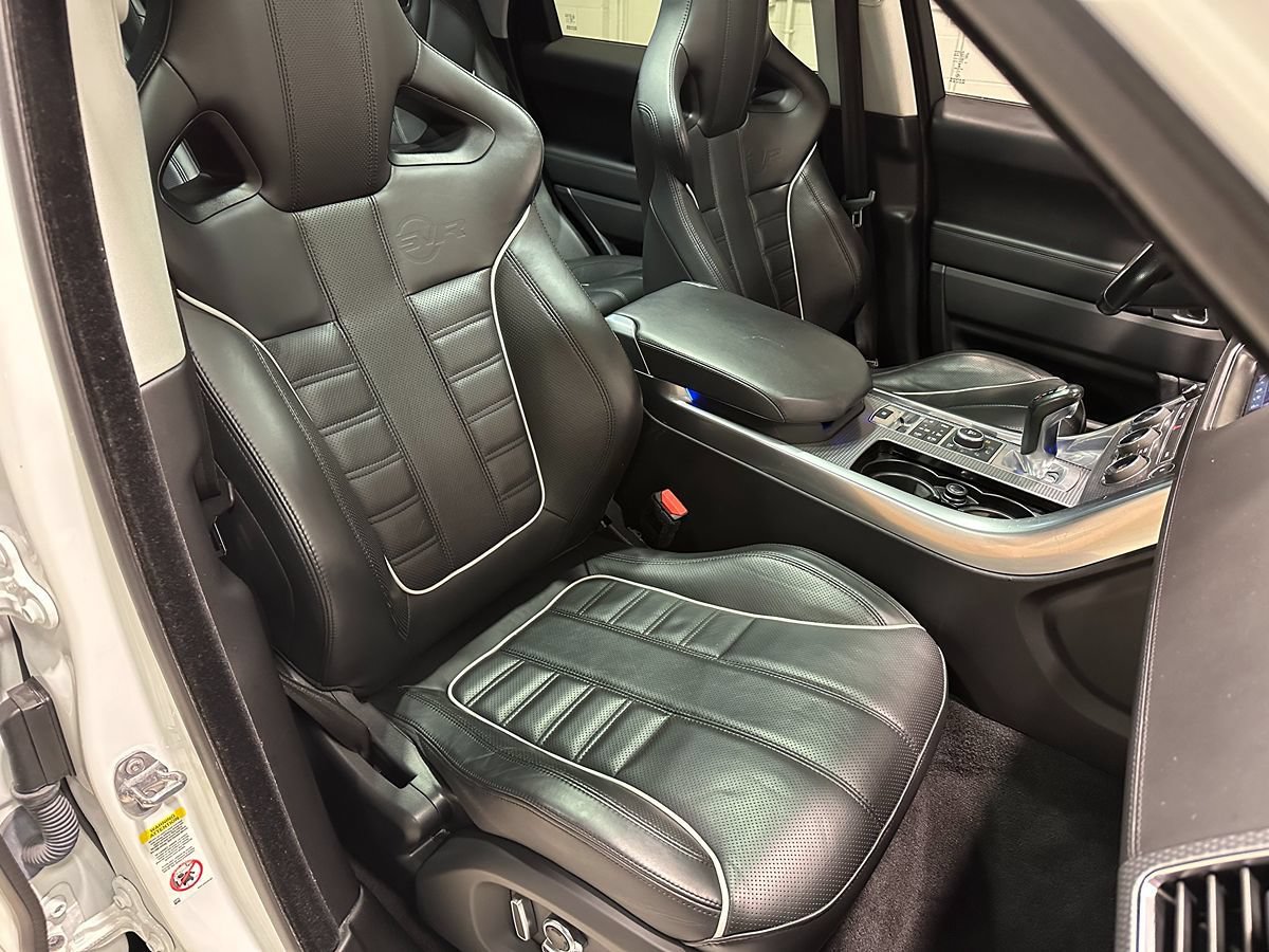 Used 2017 Land Rover Range Rover Sport SVR AWD/4WD image 14
