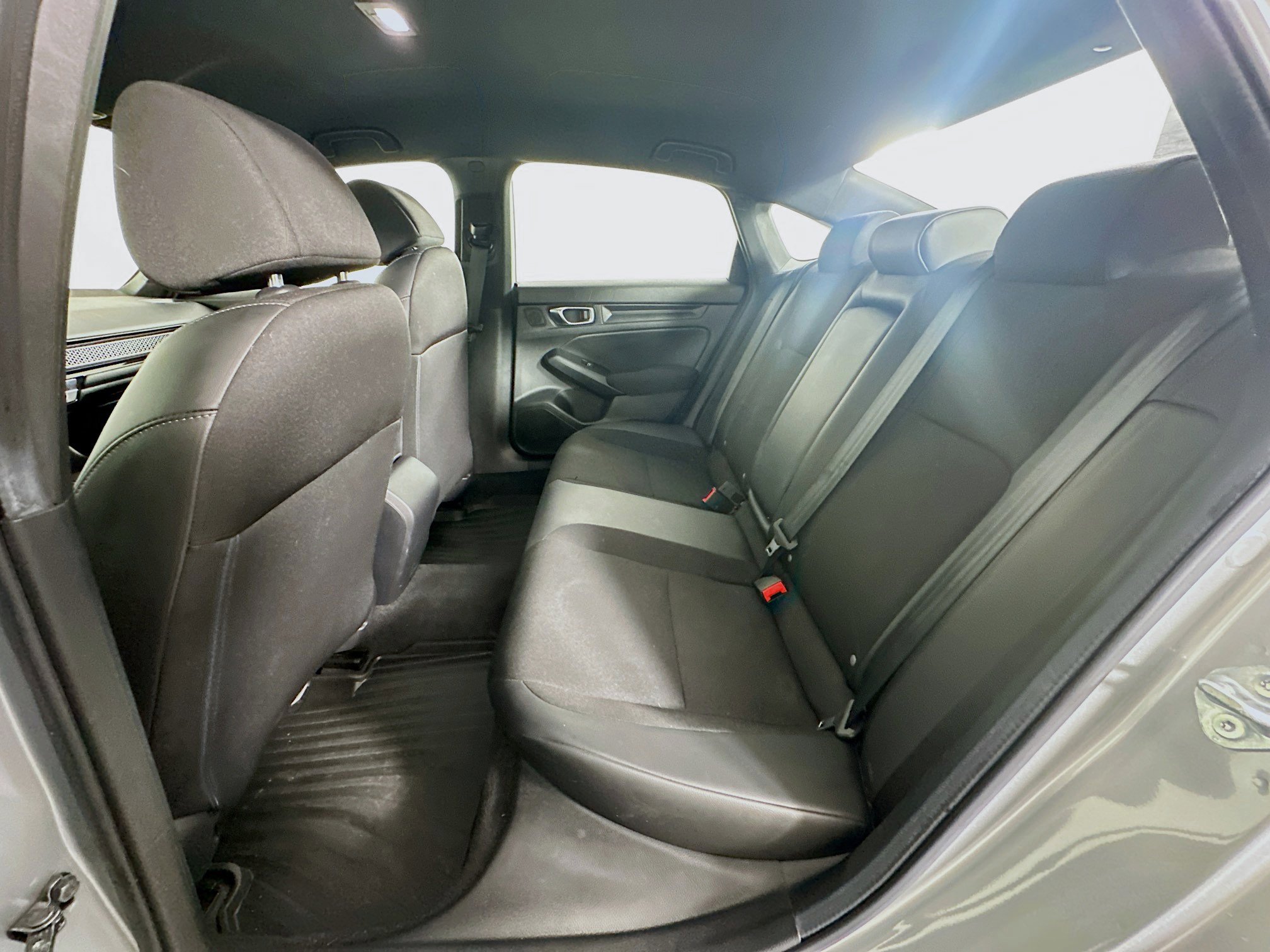 Used 2025 Honda Civic Sport image 26