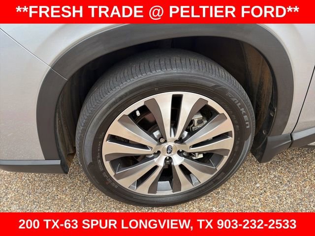 Used 2022 Subaru Ascent Limited w/ Technology Package image 4