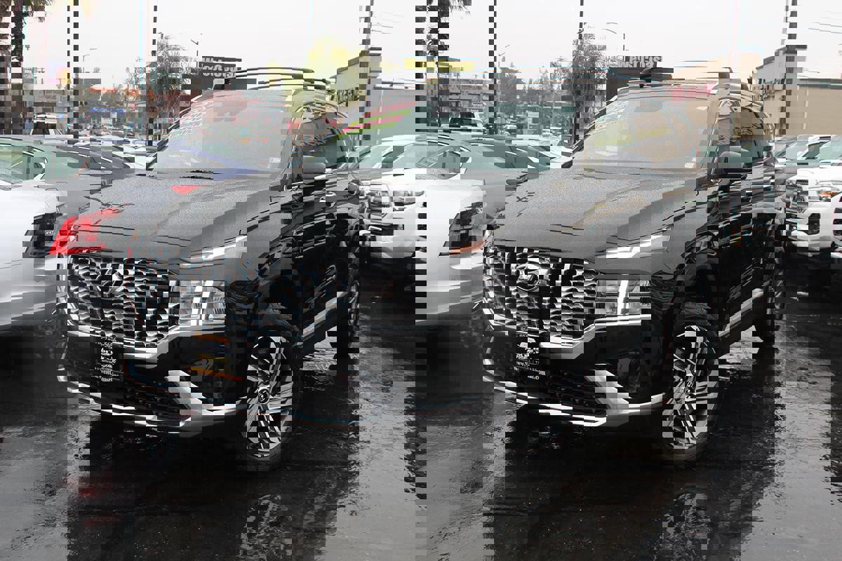 Used 2022 Hyundai Santa Fe SEL w/ Convenience Package image 41