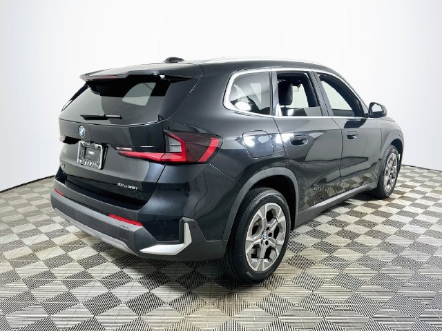 Used 2023 BMW X1 xDrive28i w/ Convenience Package AWD/4WD image 3