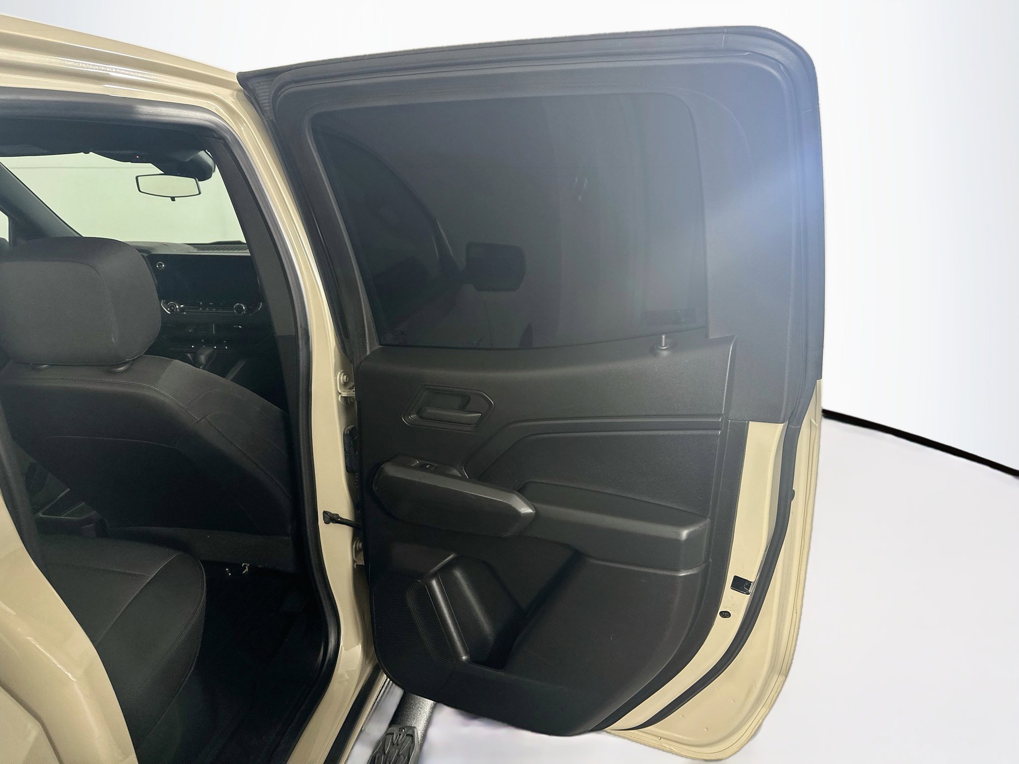 Used 2023 Chevrolet Colorado W/T RWD image 29