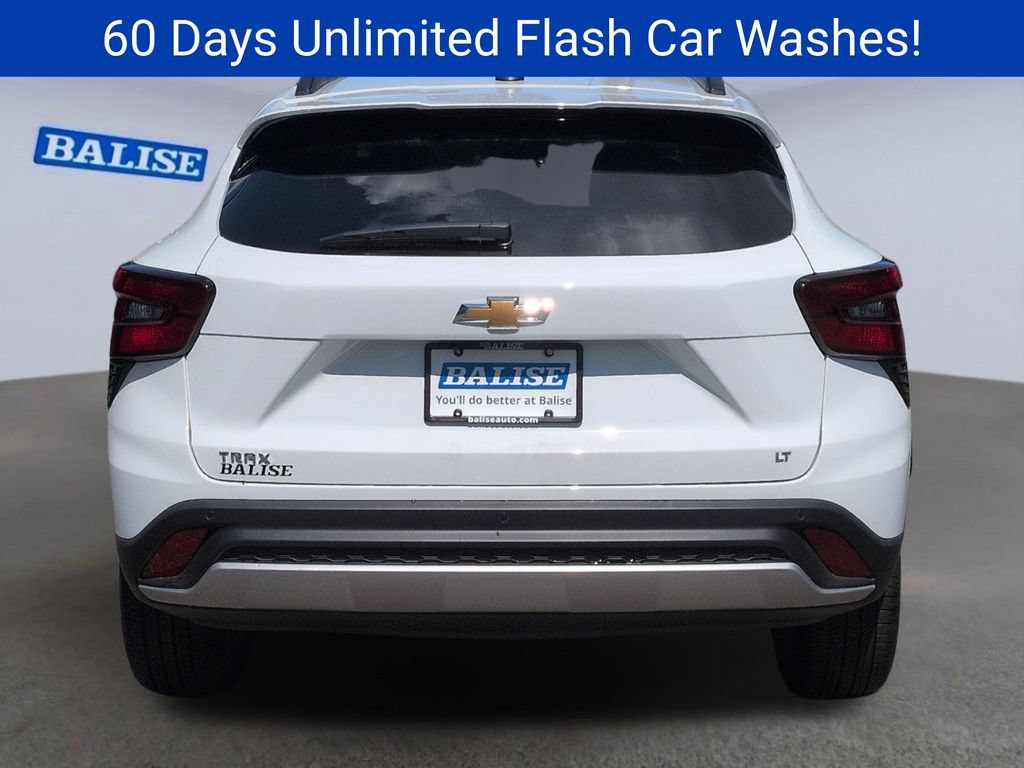 New 2026 Chevrolet Trax LT w/ Driver Confidence Package FWD image 4