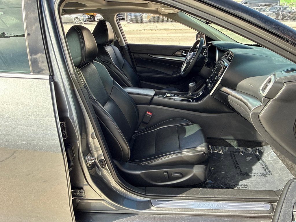 Used 2019 Nissan Maxima 3.5 SL w/ Floor Mat Group image 31
