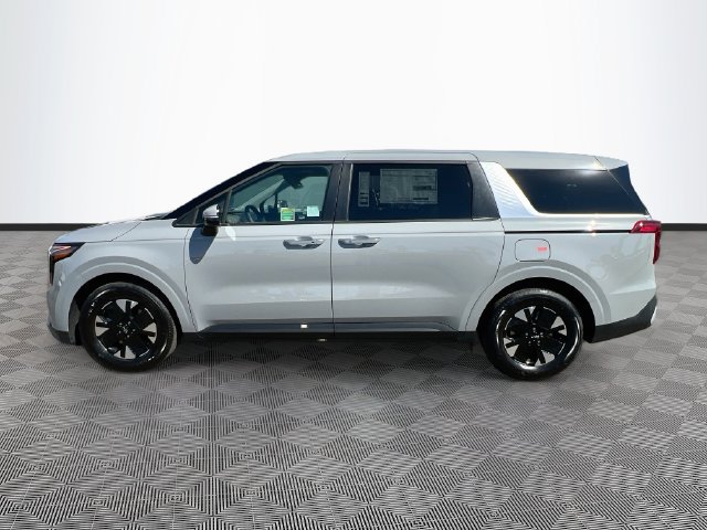 New 2027 Kia Carnival LXS FWD image 4