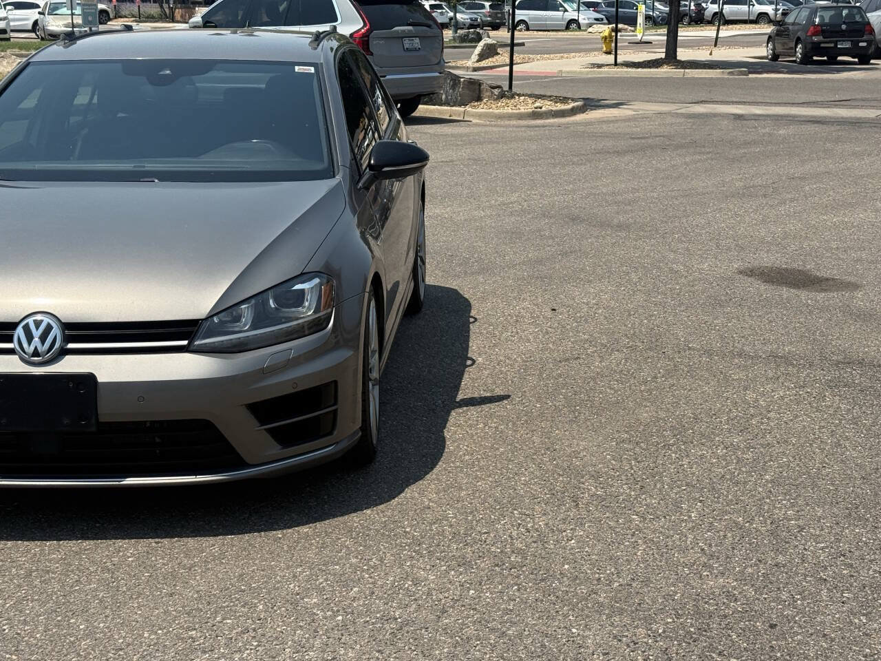 Used 2017 Volkswagen Golf R 4-Door AWD/4WD image 2