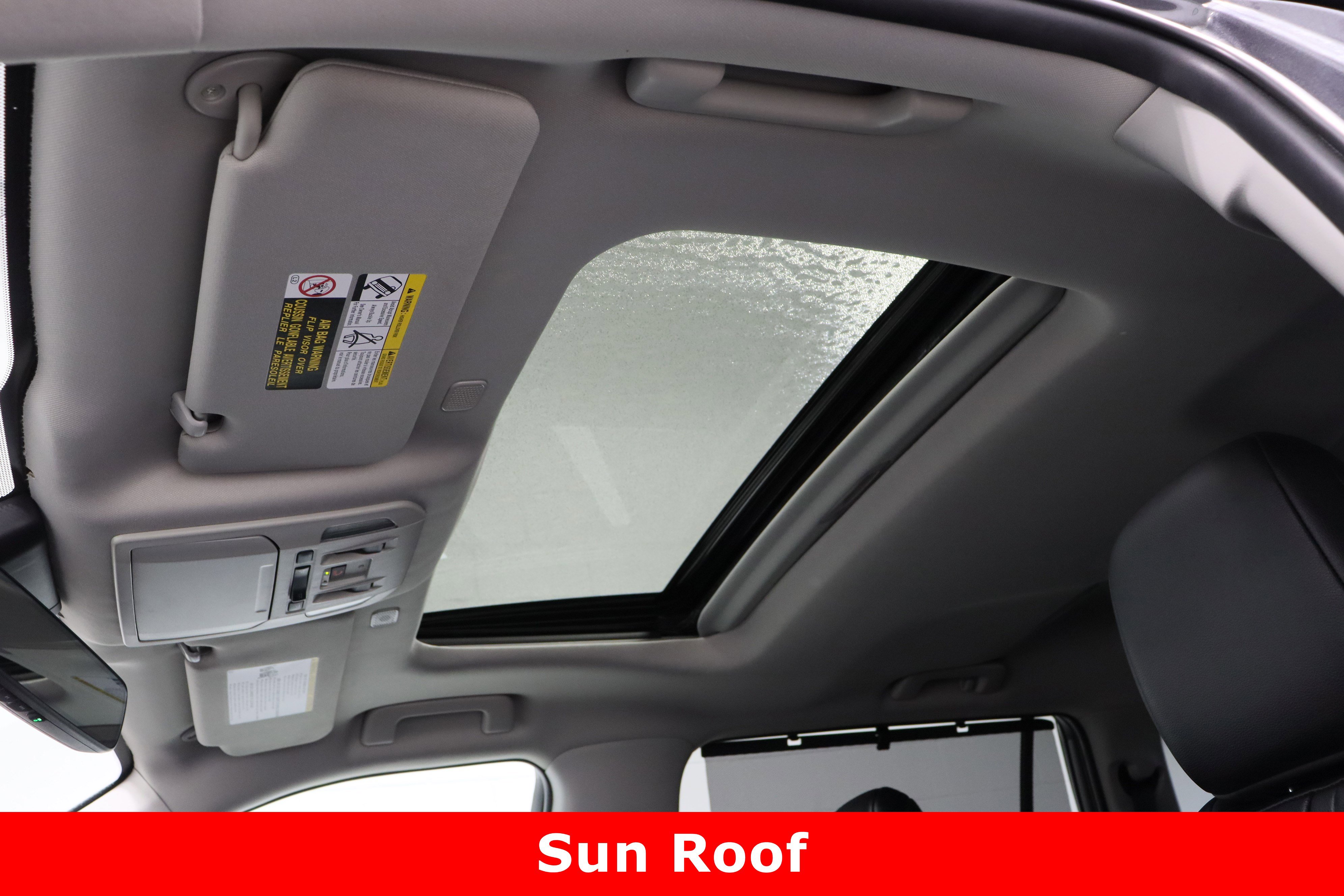 Certified 2025 Toyota Highlander XLE image 27