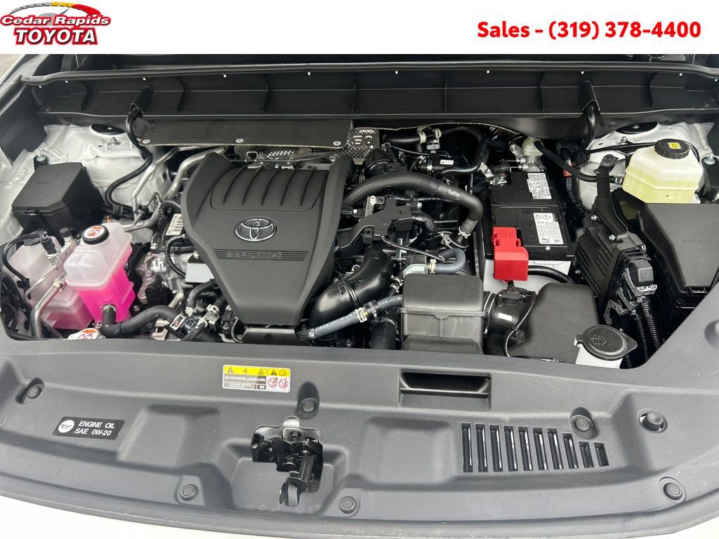 New 2026 Toyota Highlander XLE image 18