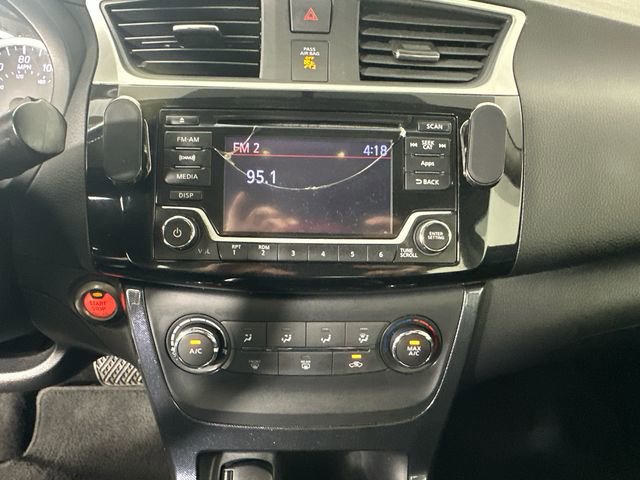 Used 2016 Nissan Sentra SR FWD image 27