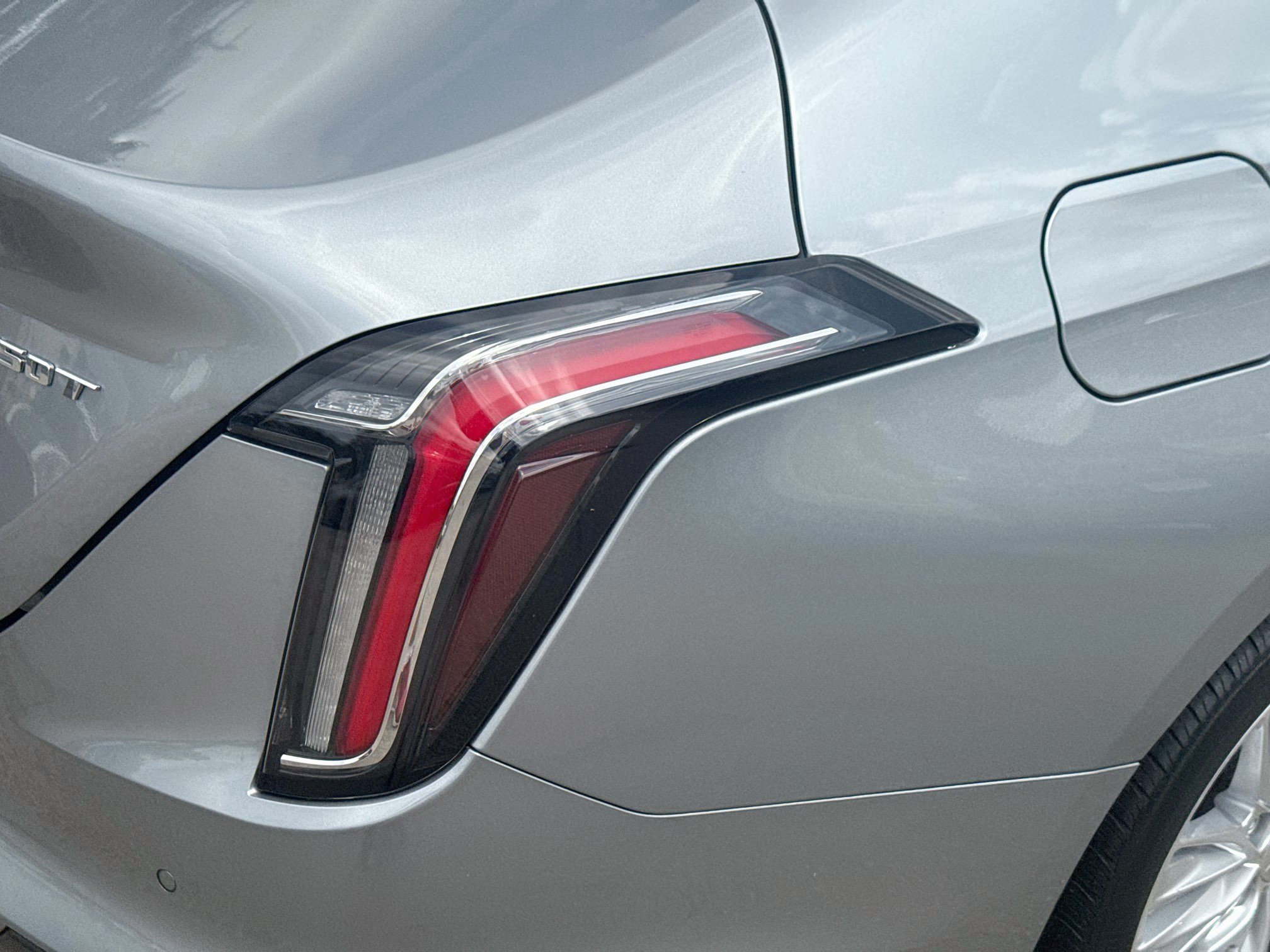 Used 2023 Cadillac CT4 Premium Luxury RWD image 25
