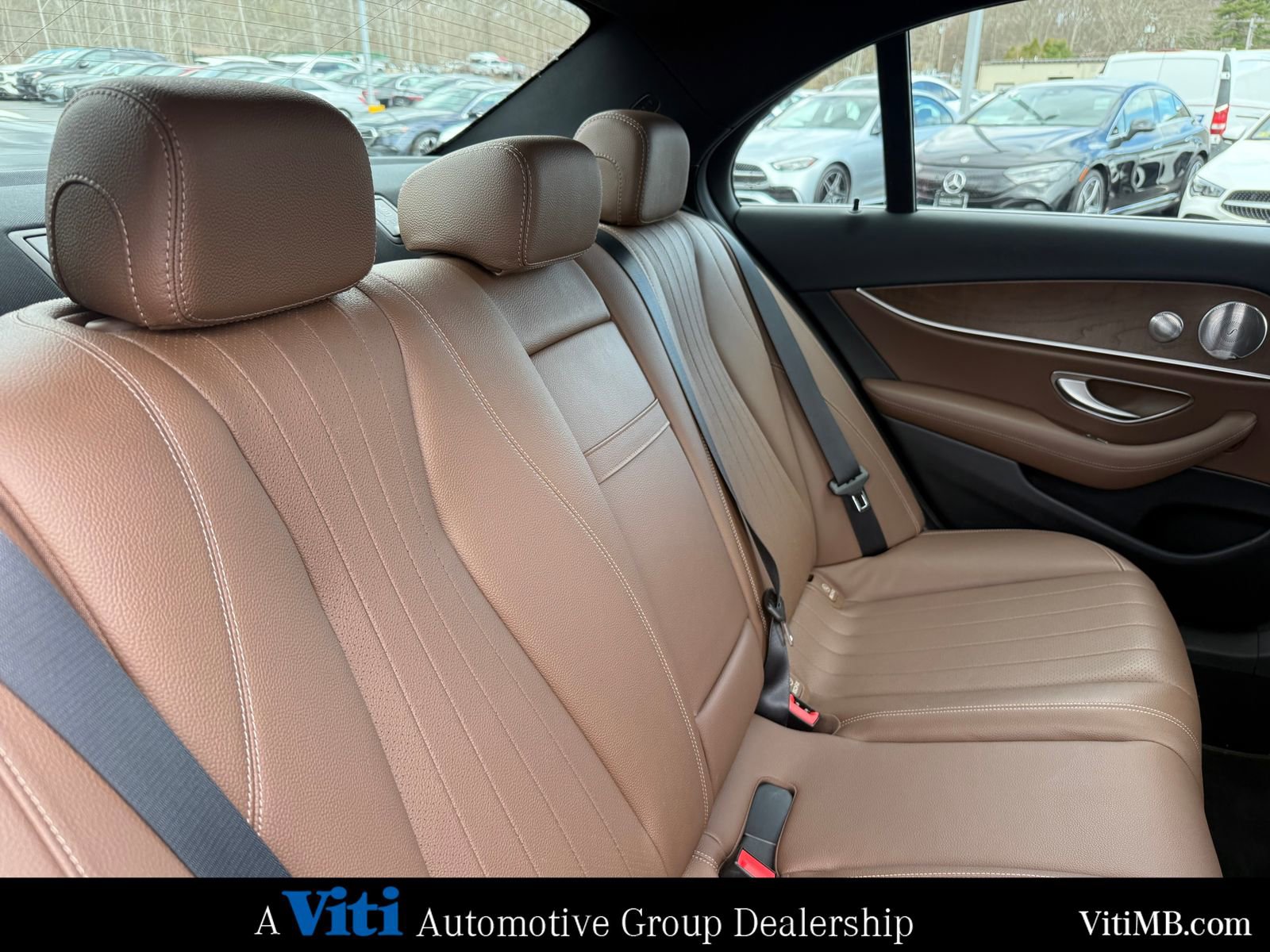 Used 2018 Mercedes-Benz E 300 image 28