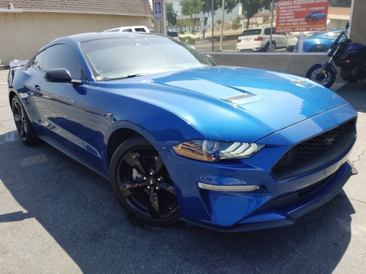 Used 2022 Ford Mustang Coupe w/ Equipment Group 101A RWD image 5