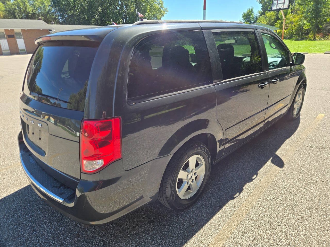 Used 2011 Dodge Grand Caravan Mainstreet w/ PWR Convenience Group FWD image 11