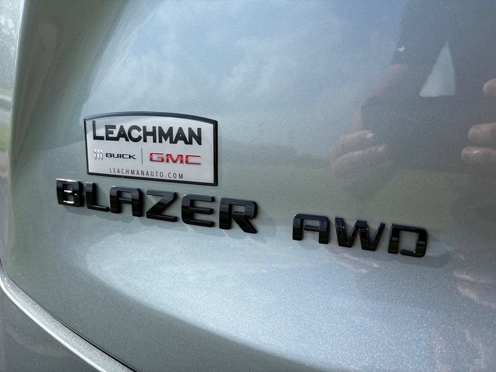 Certified 2025 Chevrolet Blazer RS AWD/4WD image 10