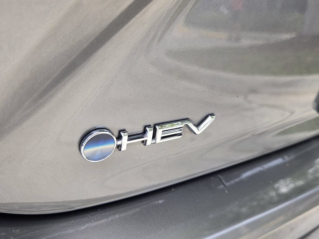 Used 2026 Toyota Camry SE FWD image 14