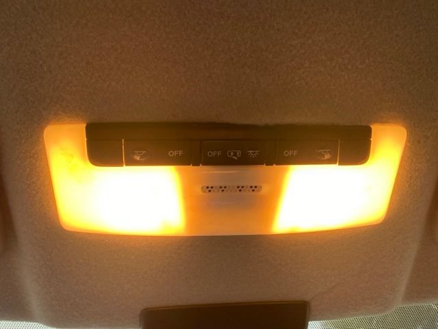 Used 2023 Nissan Kicks S FWD image 16