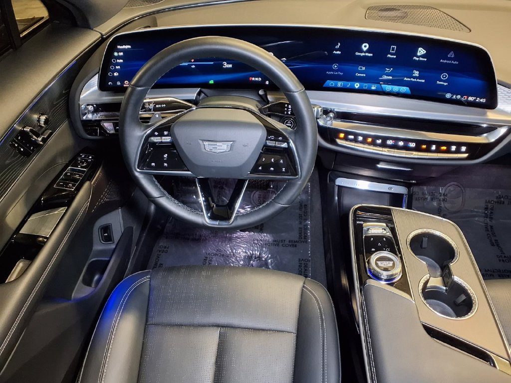 Certified 2024 Cadillac Lyriq Sport RWD image 14