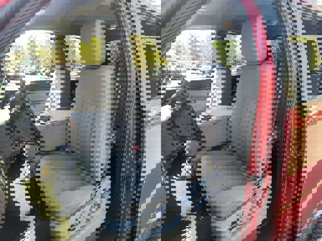 Used 2014 Ford F150 XLT w/ Equipment Group 302A Luxury AWD/4WD image 11