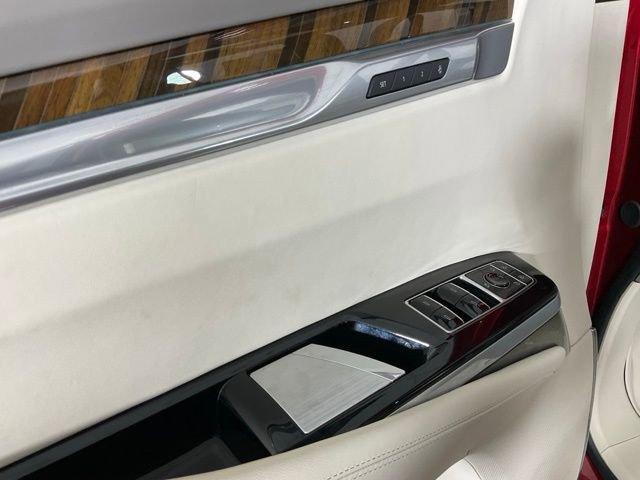 Certified 2025 Cadillac Escalade Premium Luxury Platinum image 27