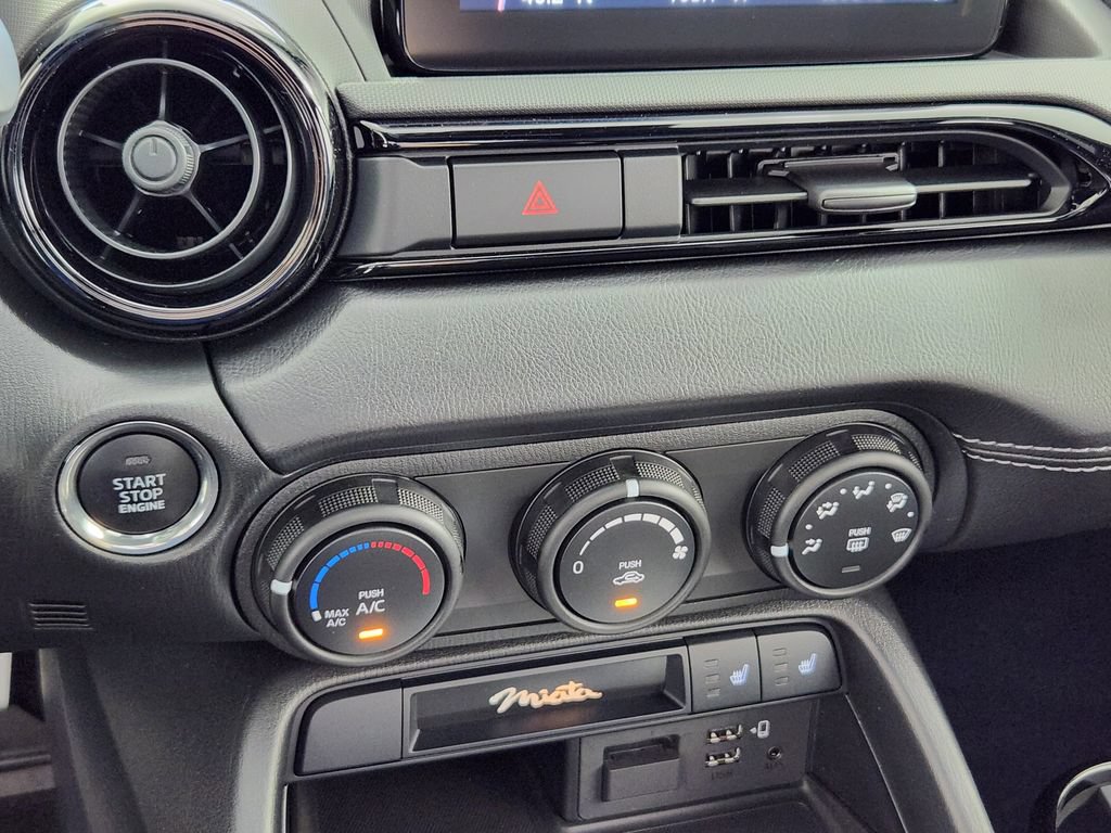 Used 2023 MAZDA MX-5 Miata Club w/ Interior Package RWD image 23