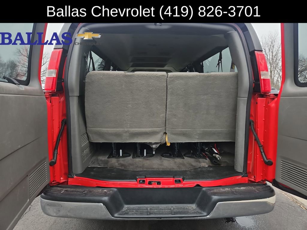 Used 2016 Chevrolet Express 3500 LT w/ LT Preferred Equipment Group image 27