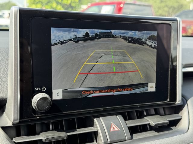 Certified 2025 Toyota RAV4 XLE FWD image 18