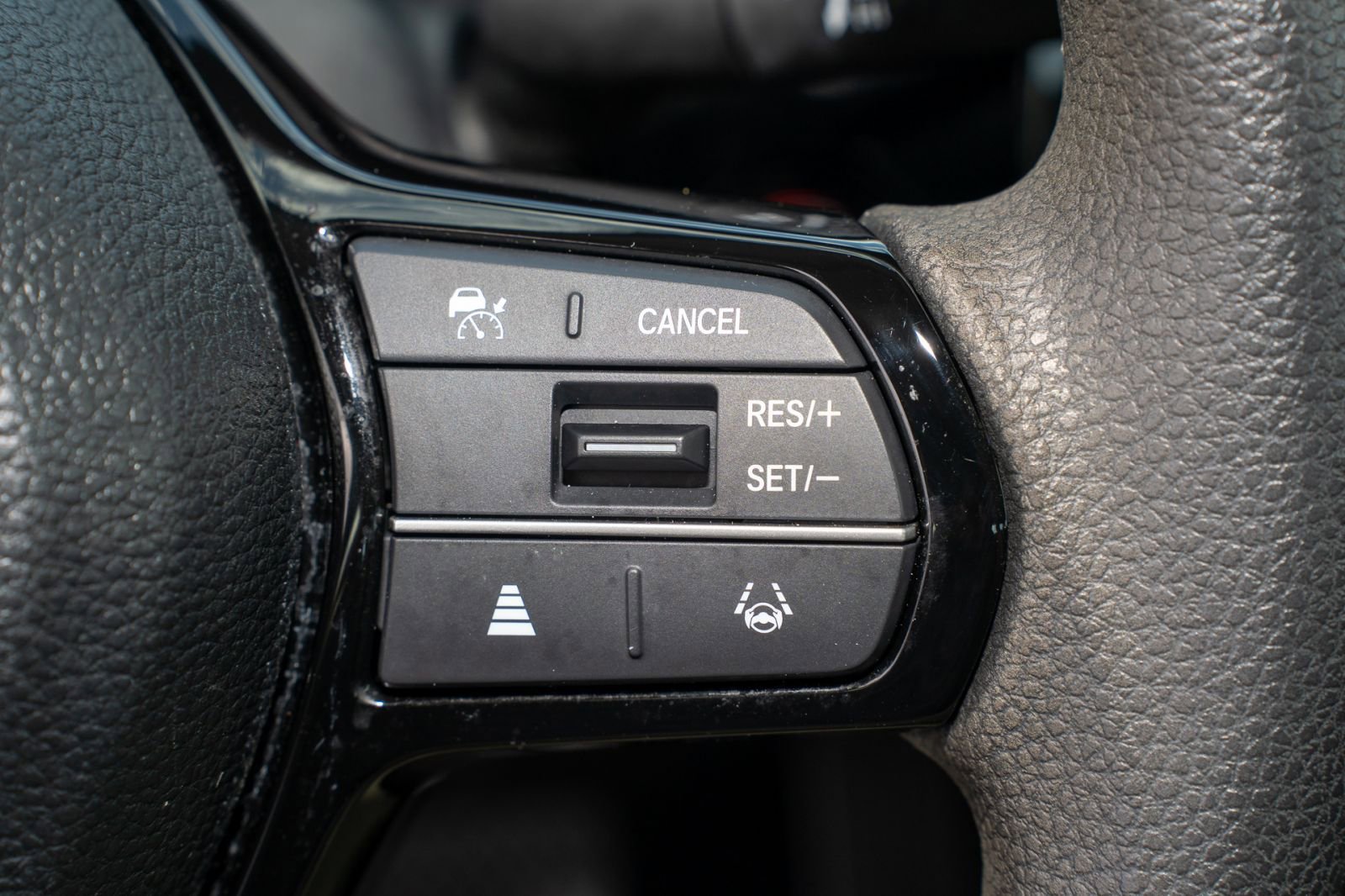 Used 2023 Honda Civic LX image 32