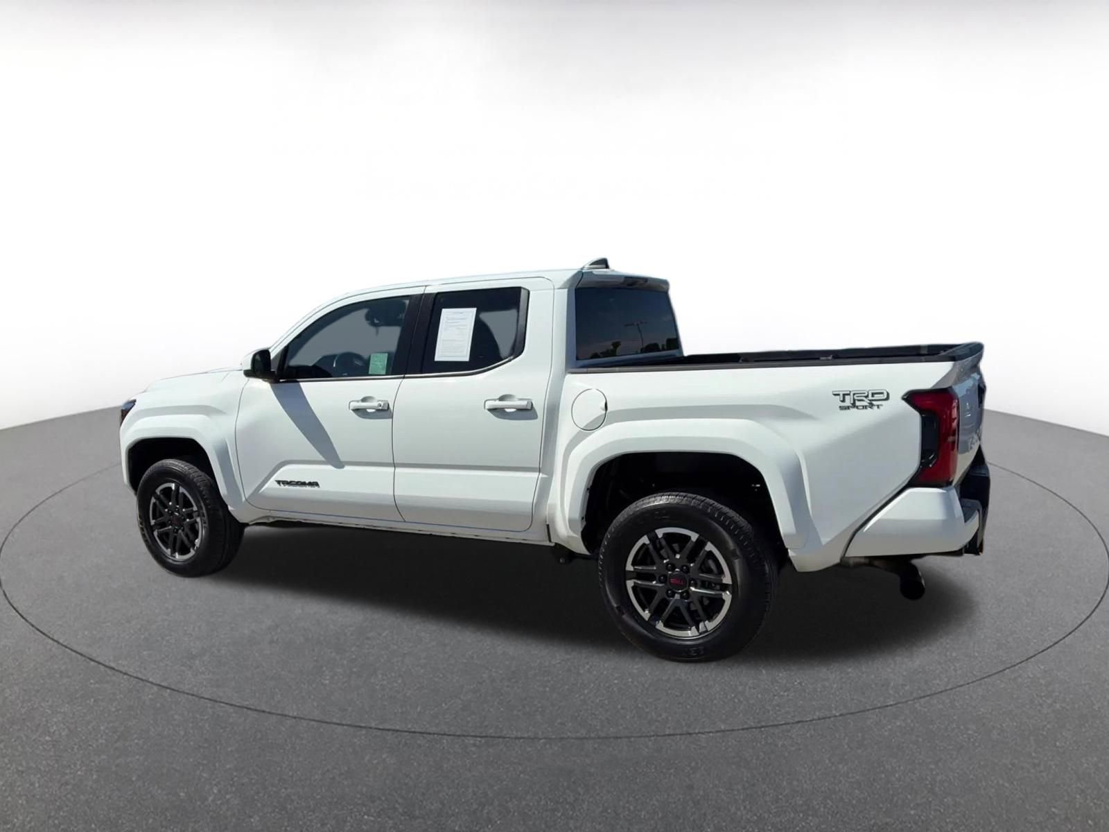 Used 2024 Toyota Tacoma TRD Sport image 10