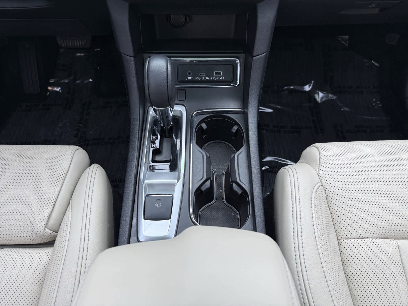 Used 2023 Subaru Ascent Limited w/ Technology Package image 15