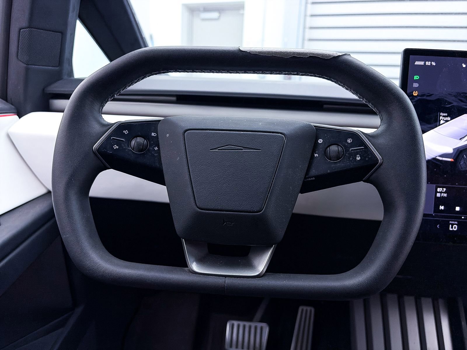 Used 2024 Tesla Cybertruck AWD Crew Cab image 28