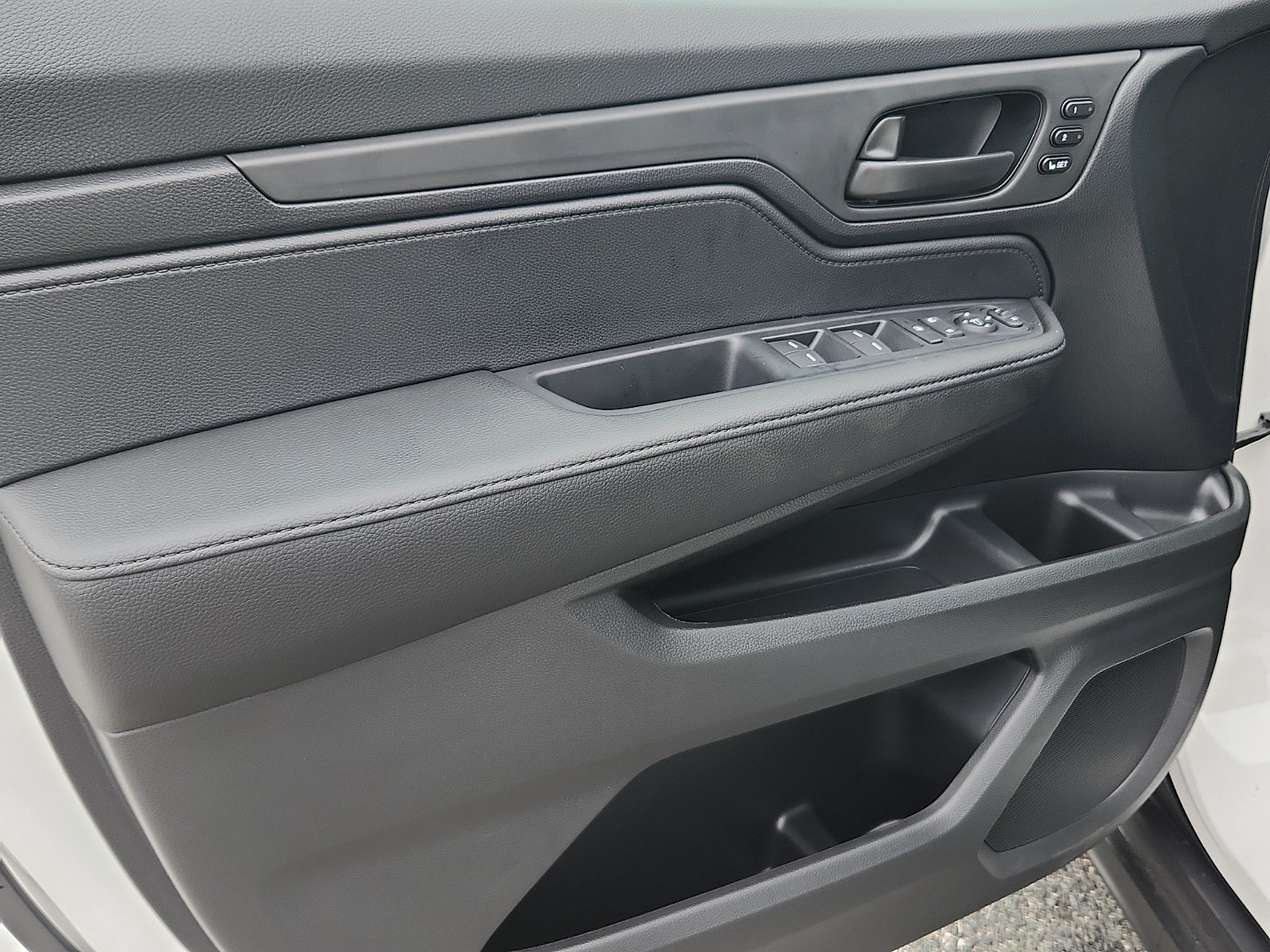 New 2026 Honda Odyssey EX-L image 9