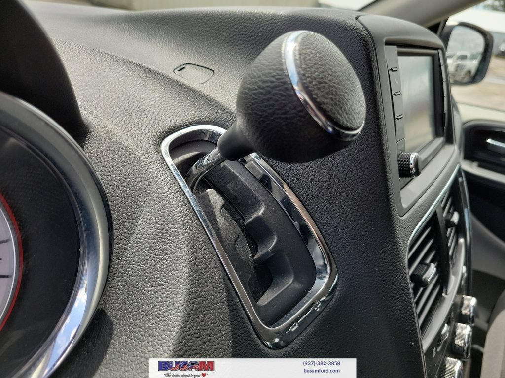 Used 2019 Dodge Grand Caravan SE w/ UConnect Hands-Free Group FWD image 23
