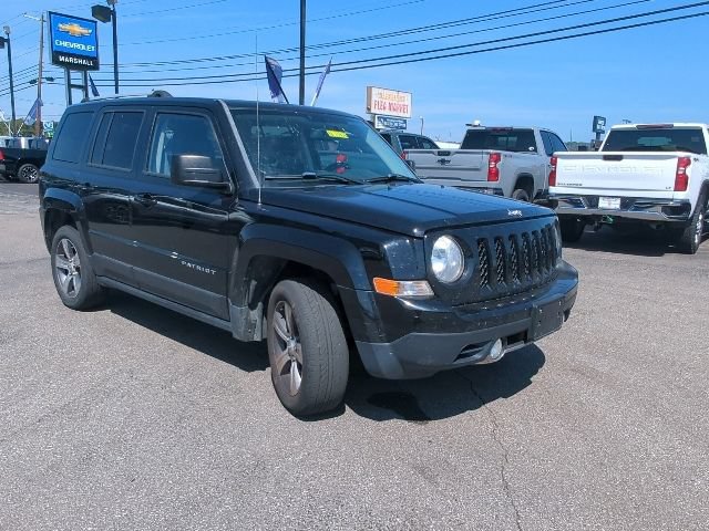 Used 2016 Jeep Patriot High Altitude FWD image 5