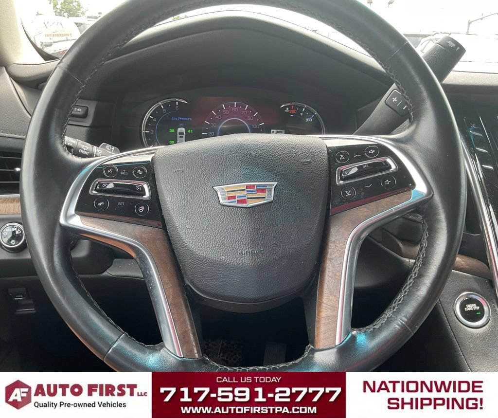 Used 2016 Cadillac Escalade ESV Premium AWD/4WD image 18