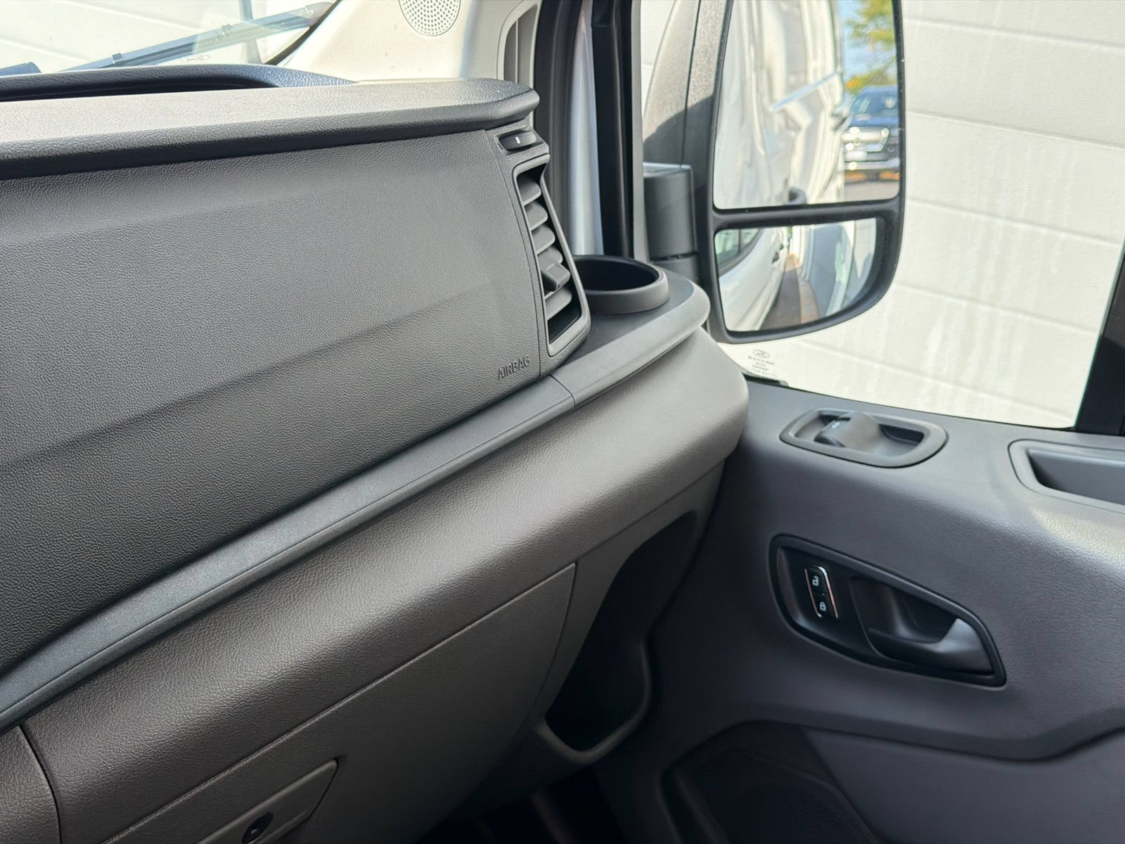 Used 2026 Ford Transit 150 Low Roof w/ Load Area Protection Package RWD image 31