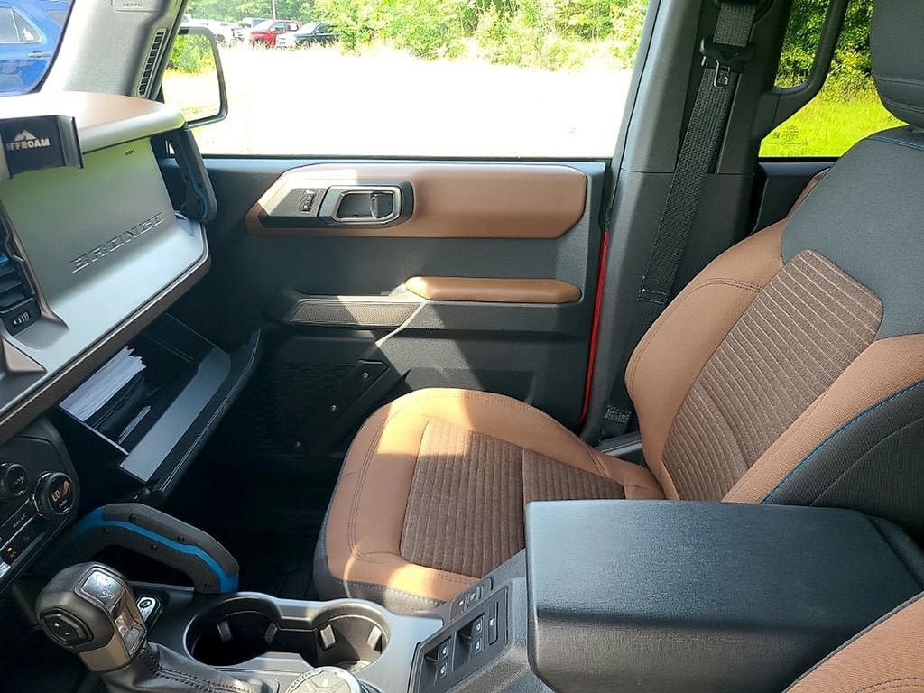 Used 2023 Ford Bronco Outer Banks AWD/4WD image 23