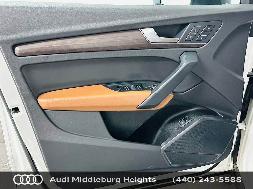 Certified 2023 Audi Q5 2.0T Premium w/ Convenience Package image 30