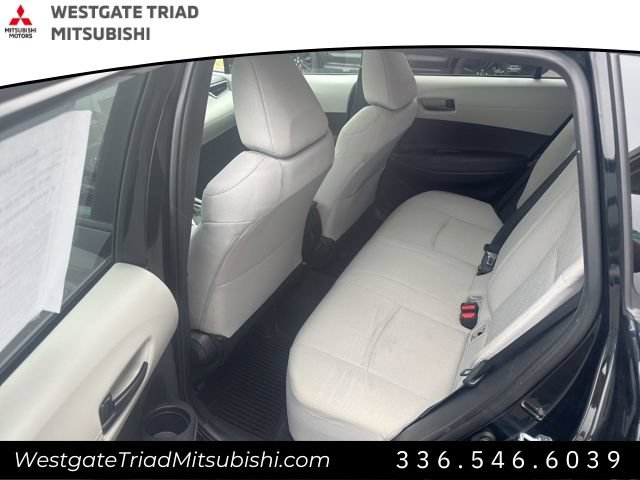 Used 2022 Toyota Corolla Cross LE w/ Moonroof Package AWD/4WD image 8