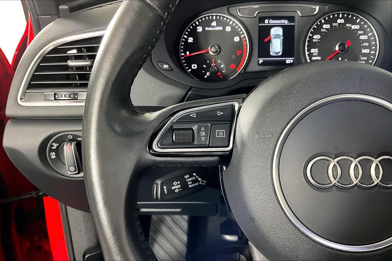 Used 2018 Audi Q3 2.0T Premium FWD image 22