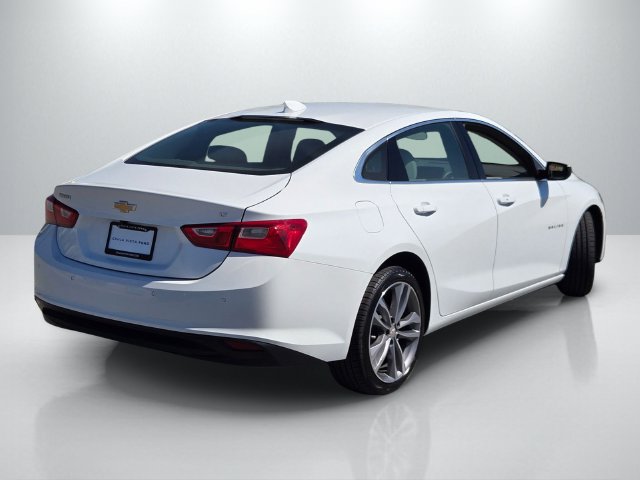 Used 2025 Chevrolet Malibu LT FWD image 4