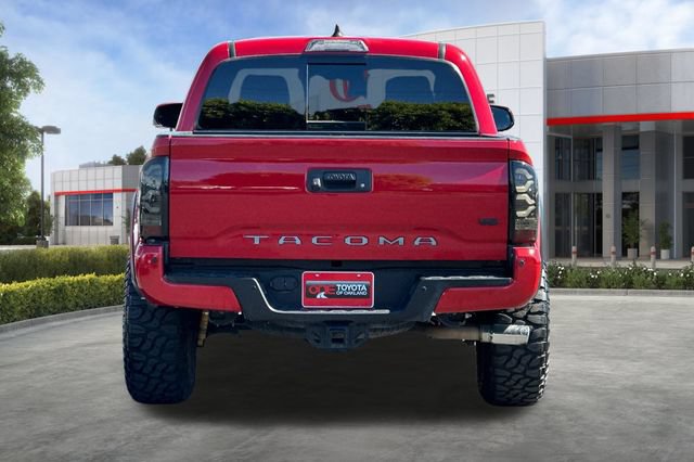 Used 2020 Toyota Tacoma TRD Off-Road w/ Technology Package AWD/4WD image 5