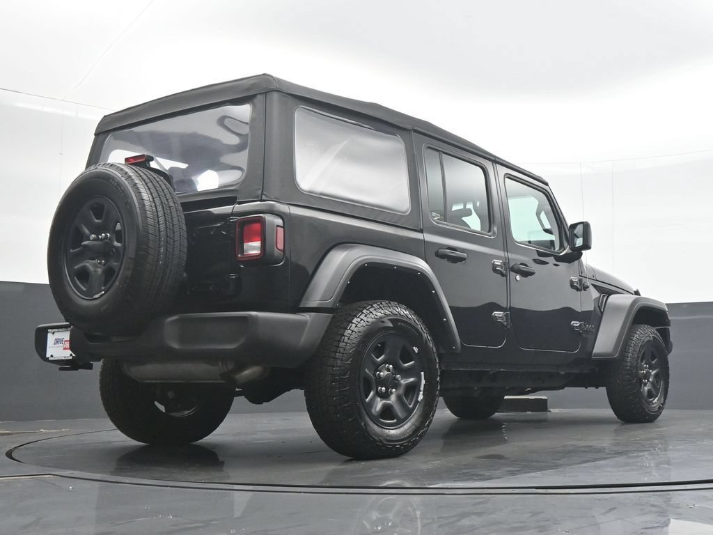 Used 2022 Jeep Wrangler Unlimited Sport AWD/4WD image 29