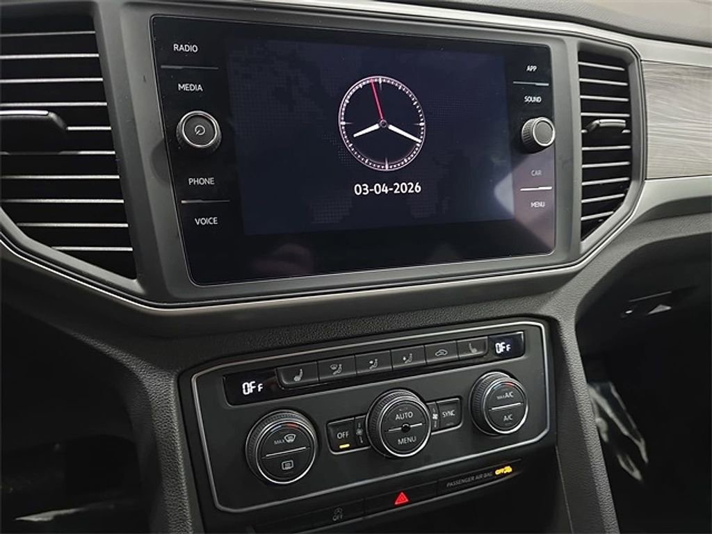 Used 2021 Volkswagen Atlas Cross Sport SE AWD/4WD image 20