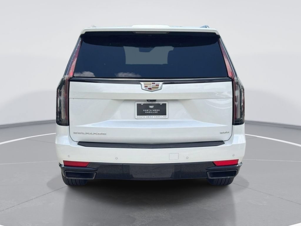 Used 2022 Cadillac Escalade ESV Sport w/ Touring Package AWD/4WD image 3