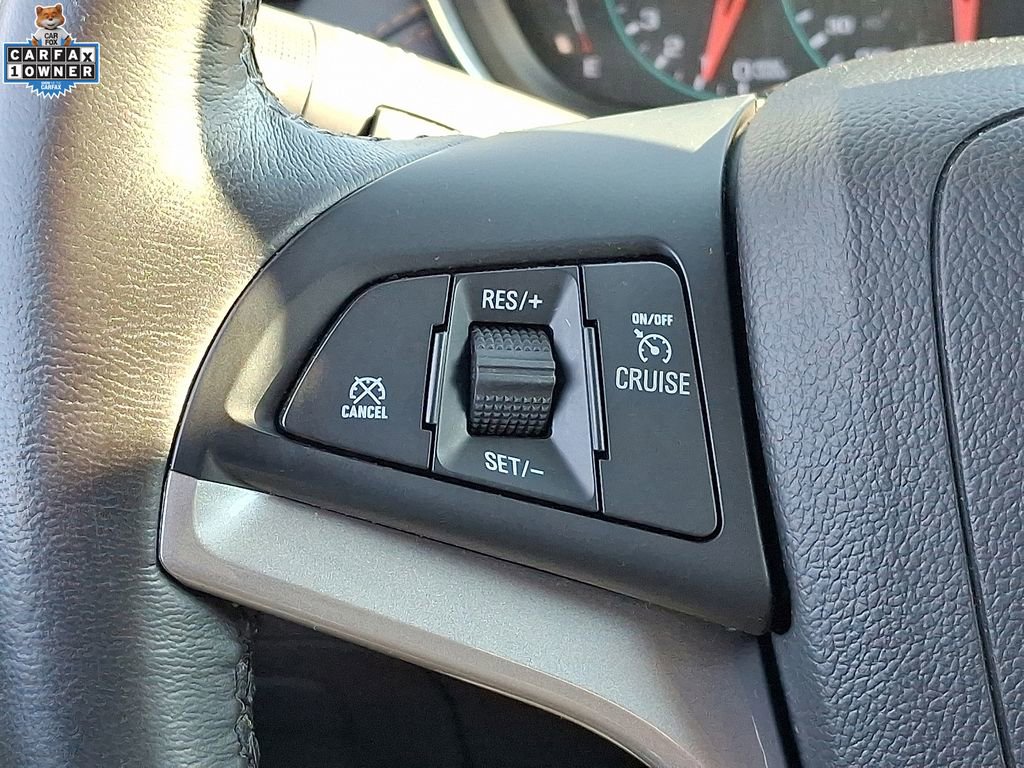 Used 2020 Chevrolet Trax LT w/ LT Convenience Package image 20